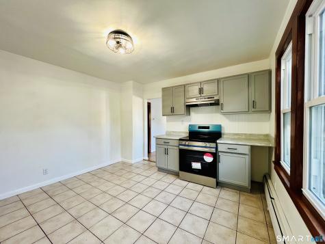 83 Pine Street Torrington CT 06790