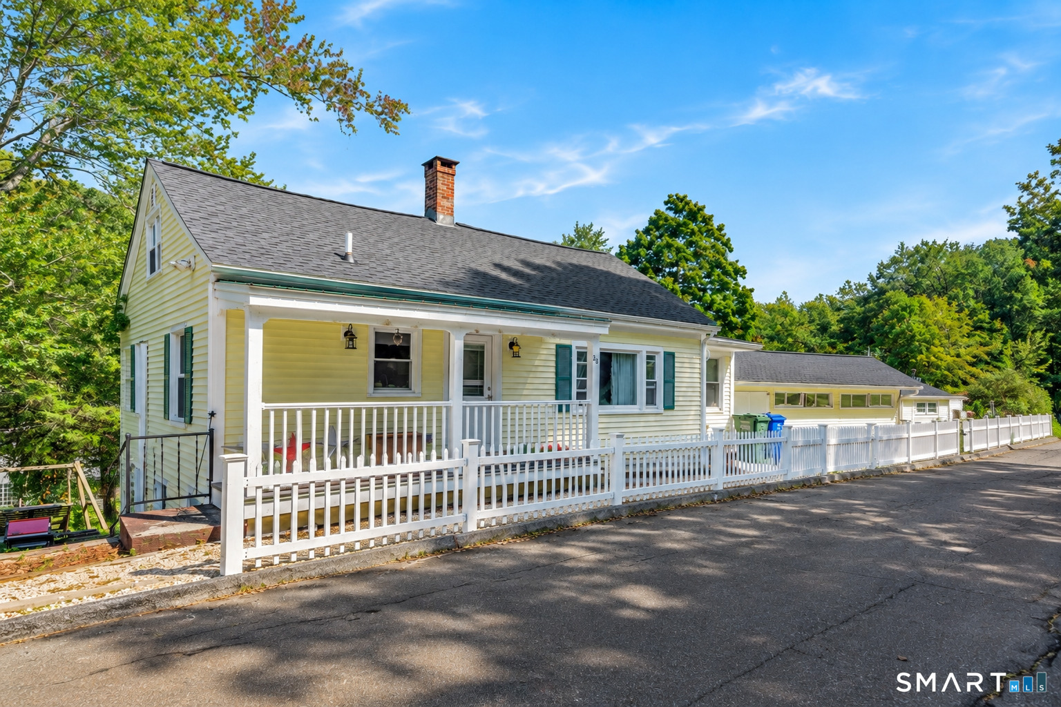 84-86 Spring Street Chester CT 06412
