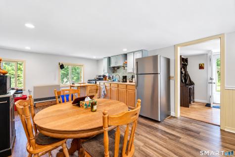 84-86 Spring Street Chester CT 06412