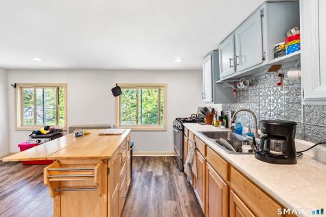 84-86 Spring Street Chester CT 06412