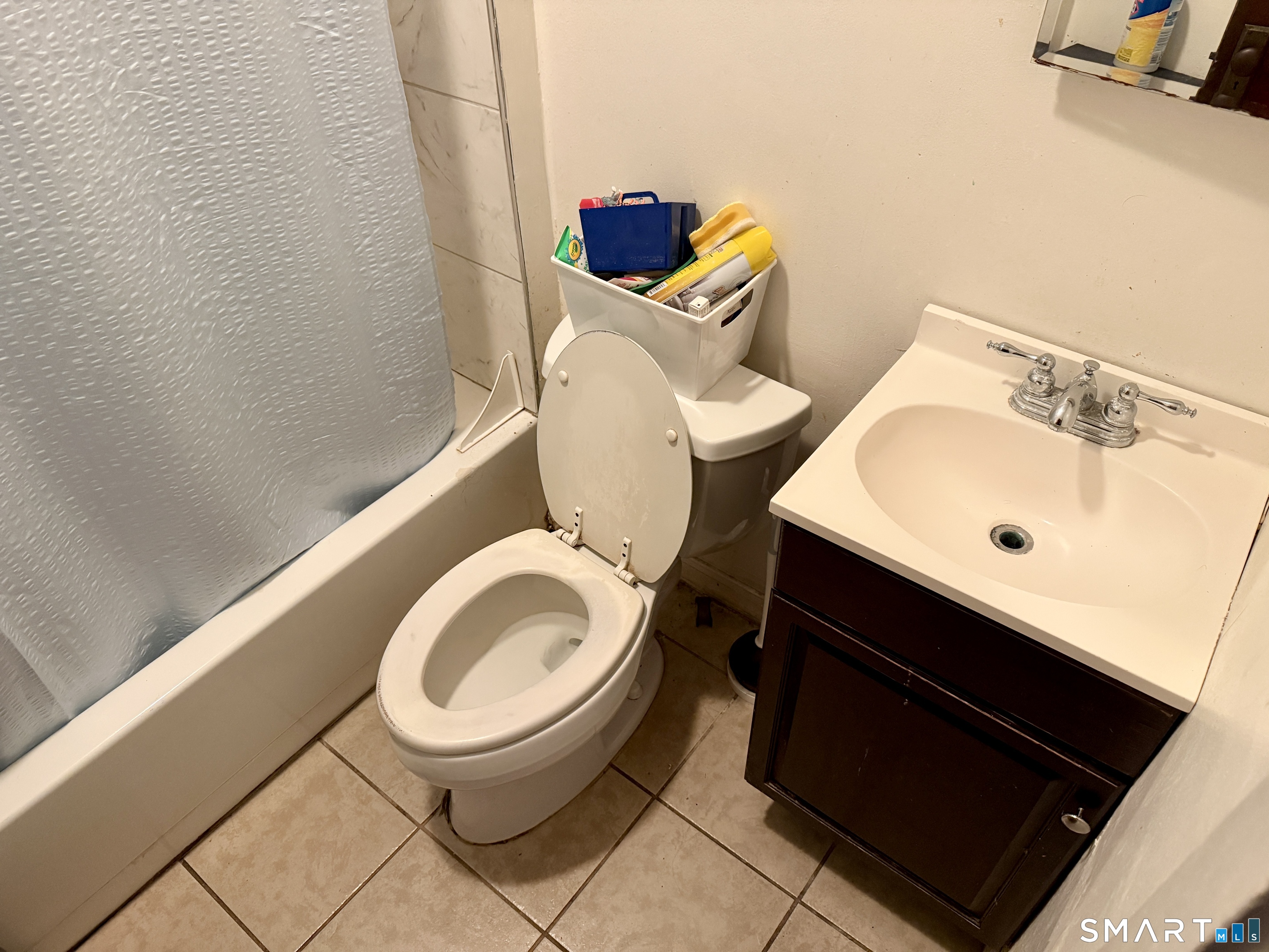 23 Chapman Court New Britain CT 06051