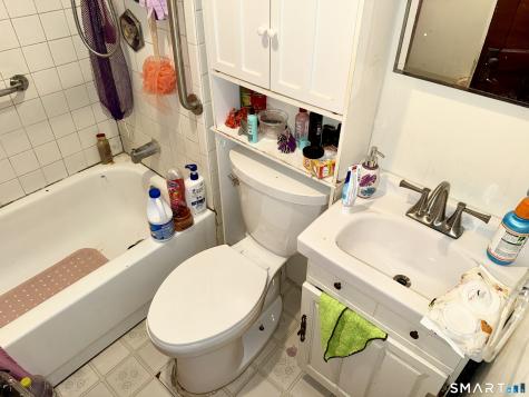 23 Chapman Court New Britain CT 06051