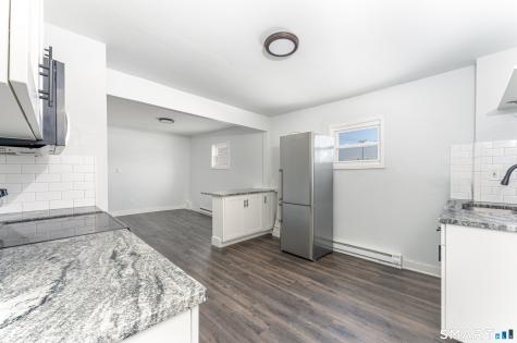 429 Washington Avenue Waterbury CT 06708