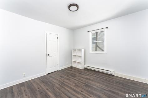 429 Washington Avenue Waterbury CT 06708