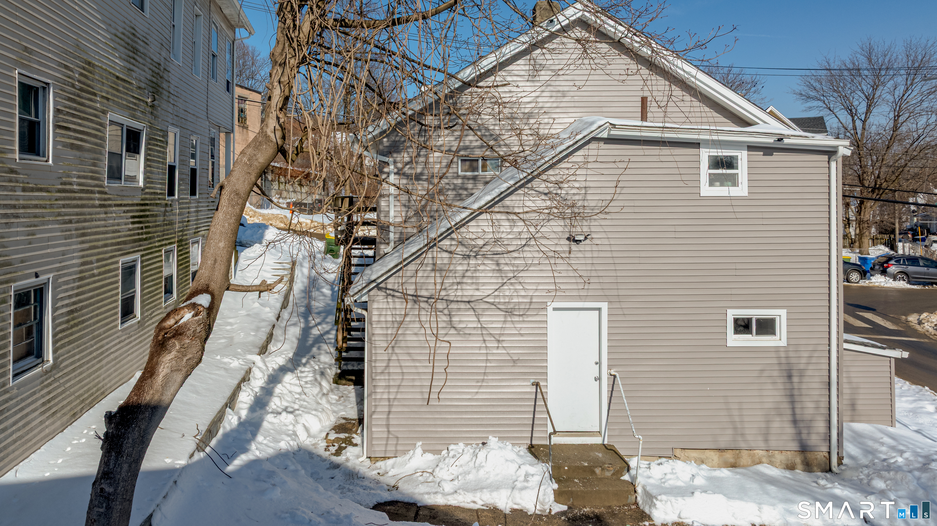 429 Washington Avenue Waterbury CT 06708