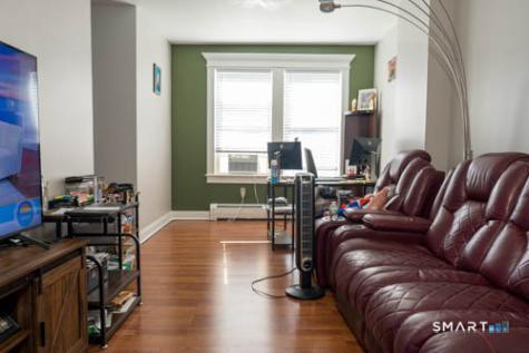 17 Edgewood Street Hartford CT 06112