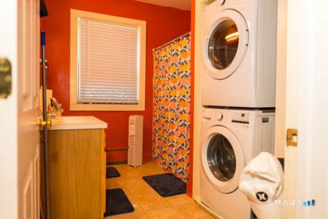 17 Edgewood Street Hartford CT 06112