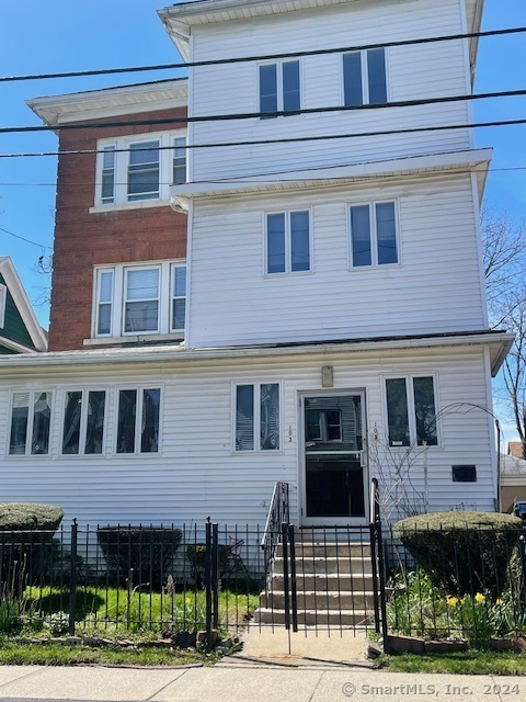 103-105 Kent Street Hartford CT 06112