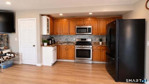 242 Front Avenue West Haven CT 06516