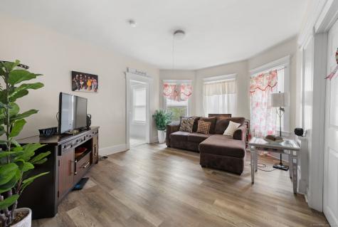 65 Colman Street New London CT 06320