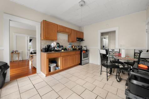 65 Colman Street New London CT 06320