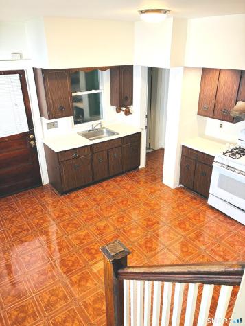 1910 Park Avenue Bridgeport CT 06604