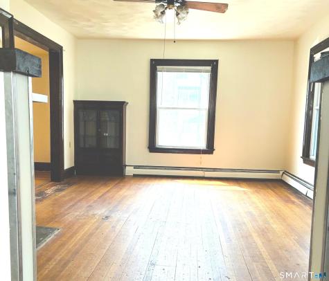 1910 Park Avenue Bridgeport CT 06604