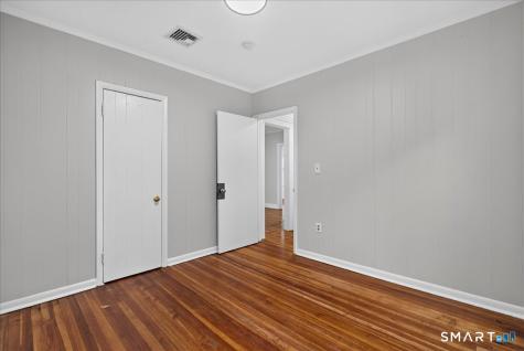 183 Lamson Street West Haven CT 06516