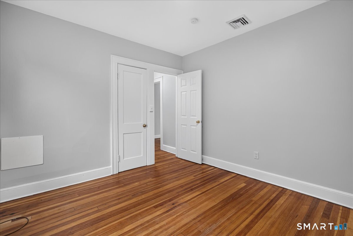 183 Lamson Street West Haven CT 06516