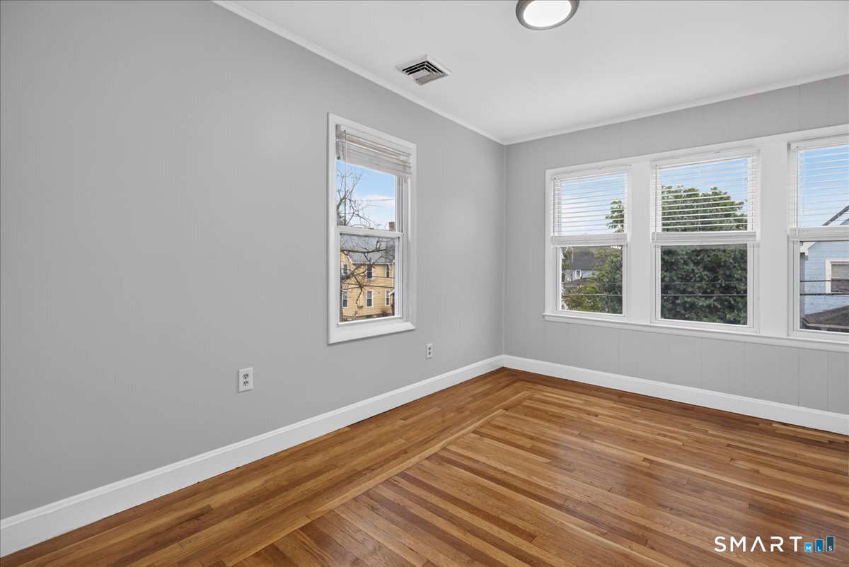 183 Lamson Street West Haven CT 06516