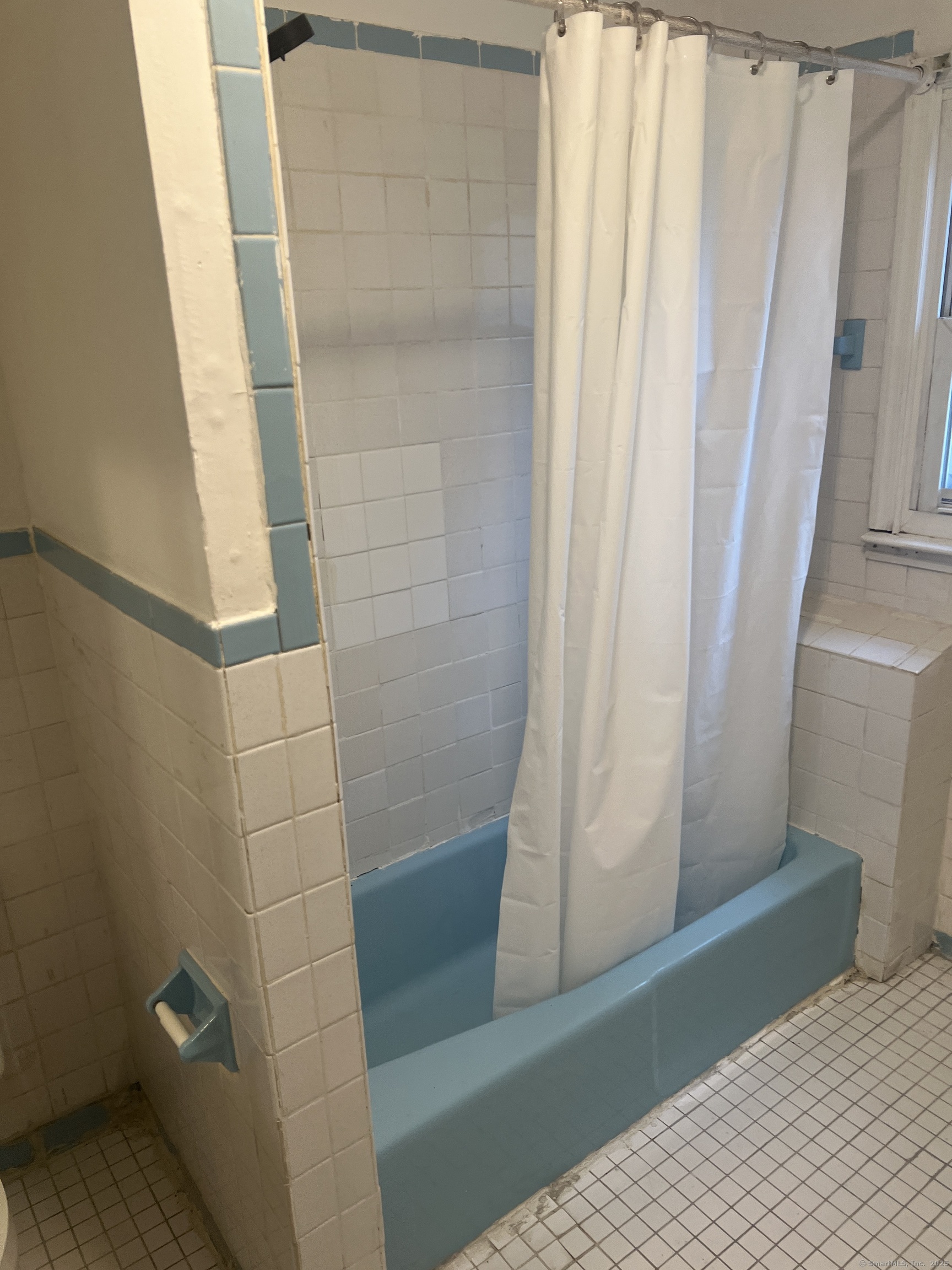 855 Brewster Street Bridgeport CT 06605