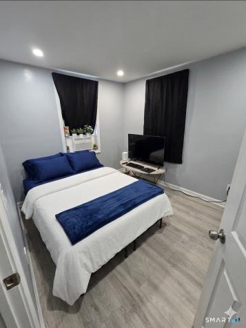 163 Chapel Street New Haven CT 06513