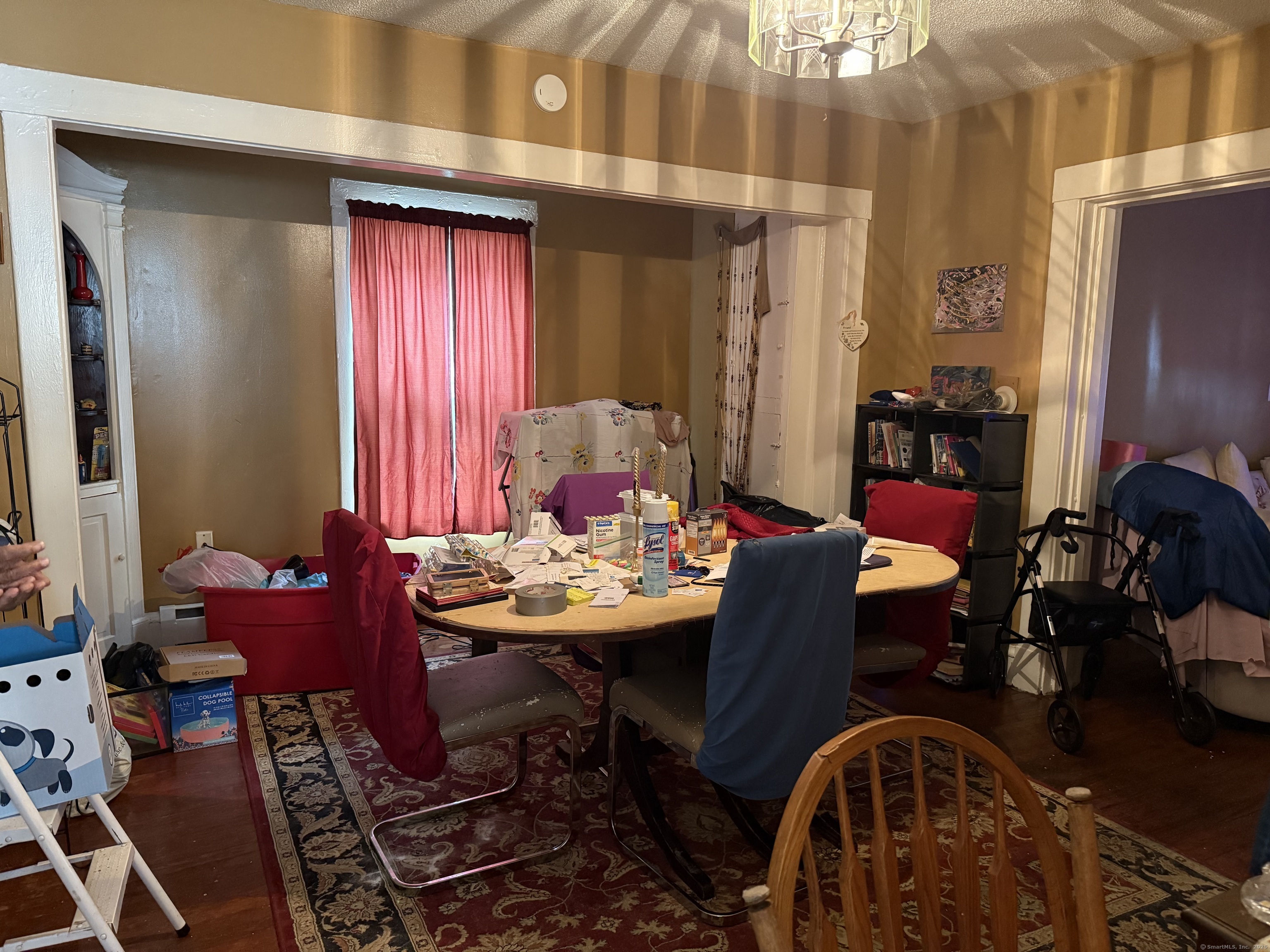 87 Mansfield Street Hartford CT 06154