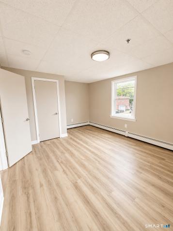 82 Main Street East Hampton CT 06424