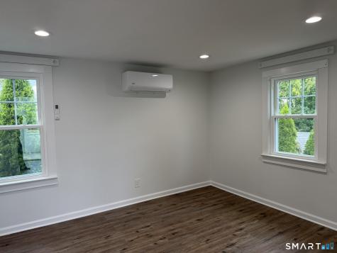 16 Raymond Street New Canaan CT 06840