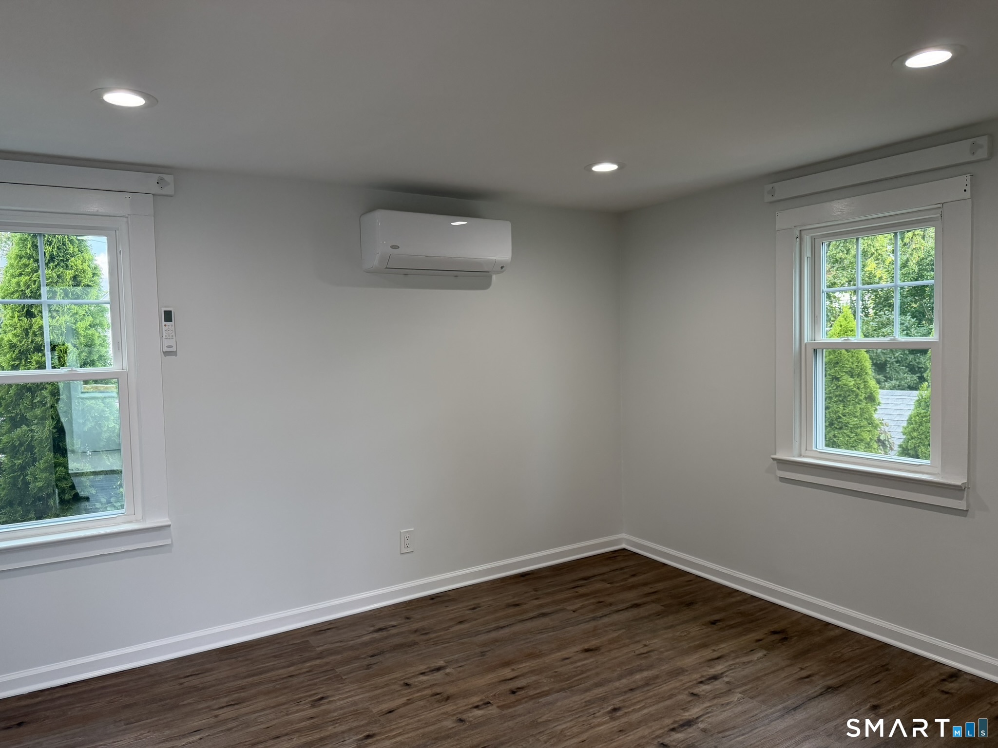 16 Raymond Street New Canaan CT 06840