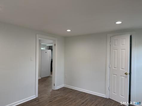 16 Raymond Street New Canaan CT 06840