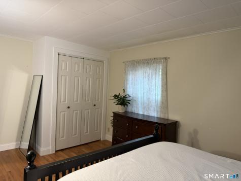 16 Raymond Street New Canaan CT 06840
