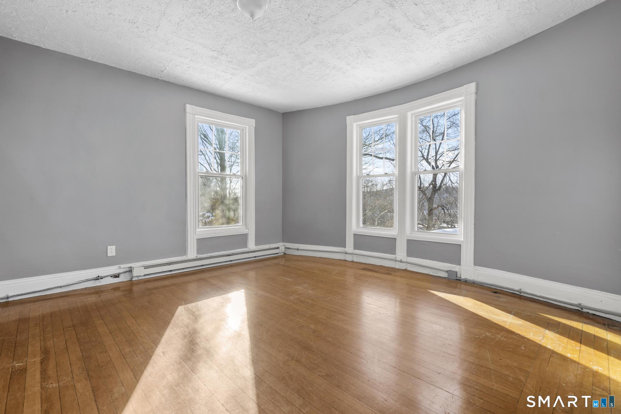 484 Waterville Street Waterbury CT 06710