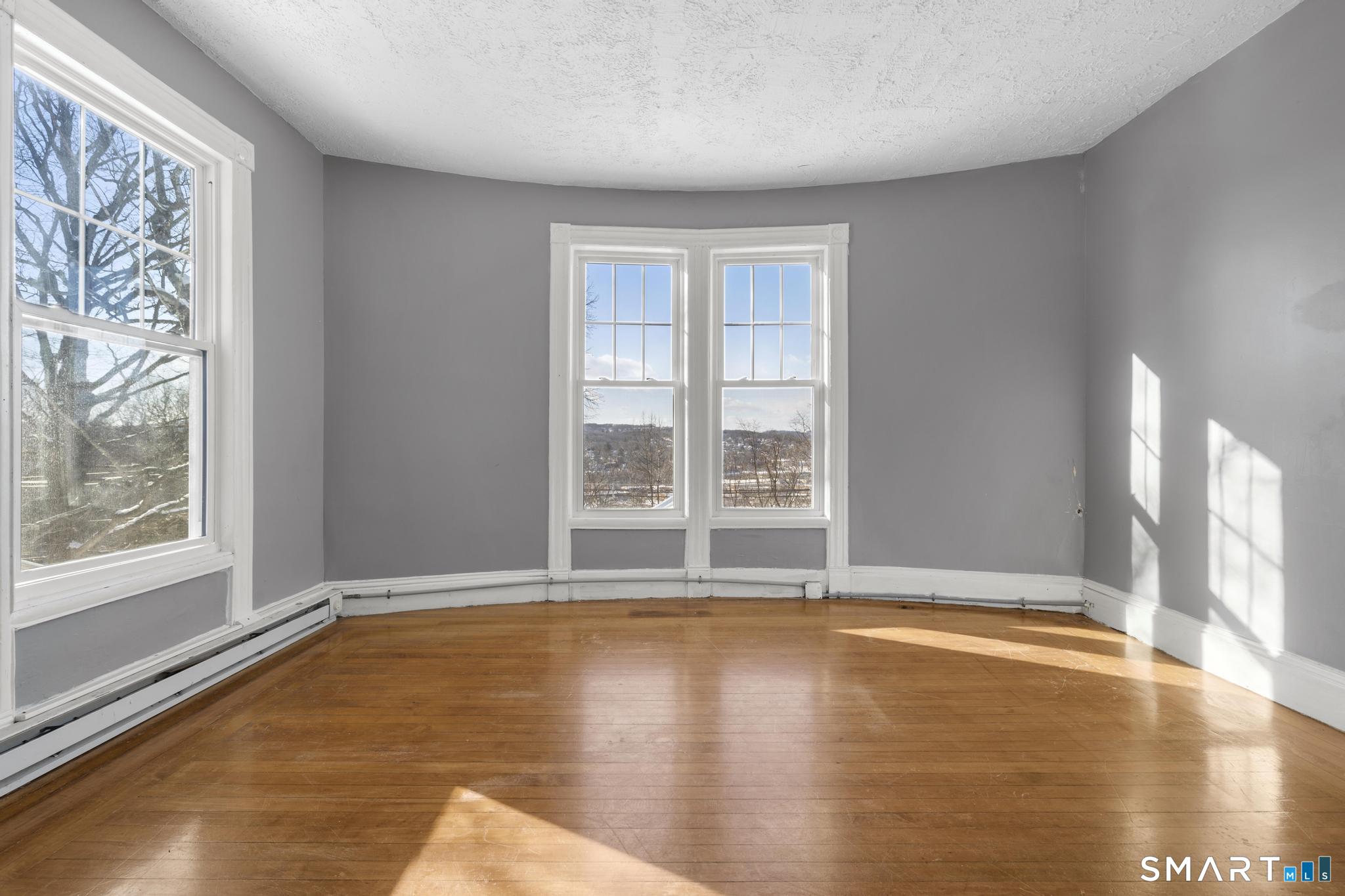 484 Waterville Street Waterbury CT 06710
