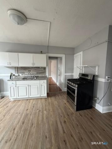 21-23 Glendale Avenue Hartford CT 06106