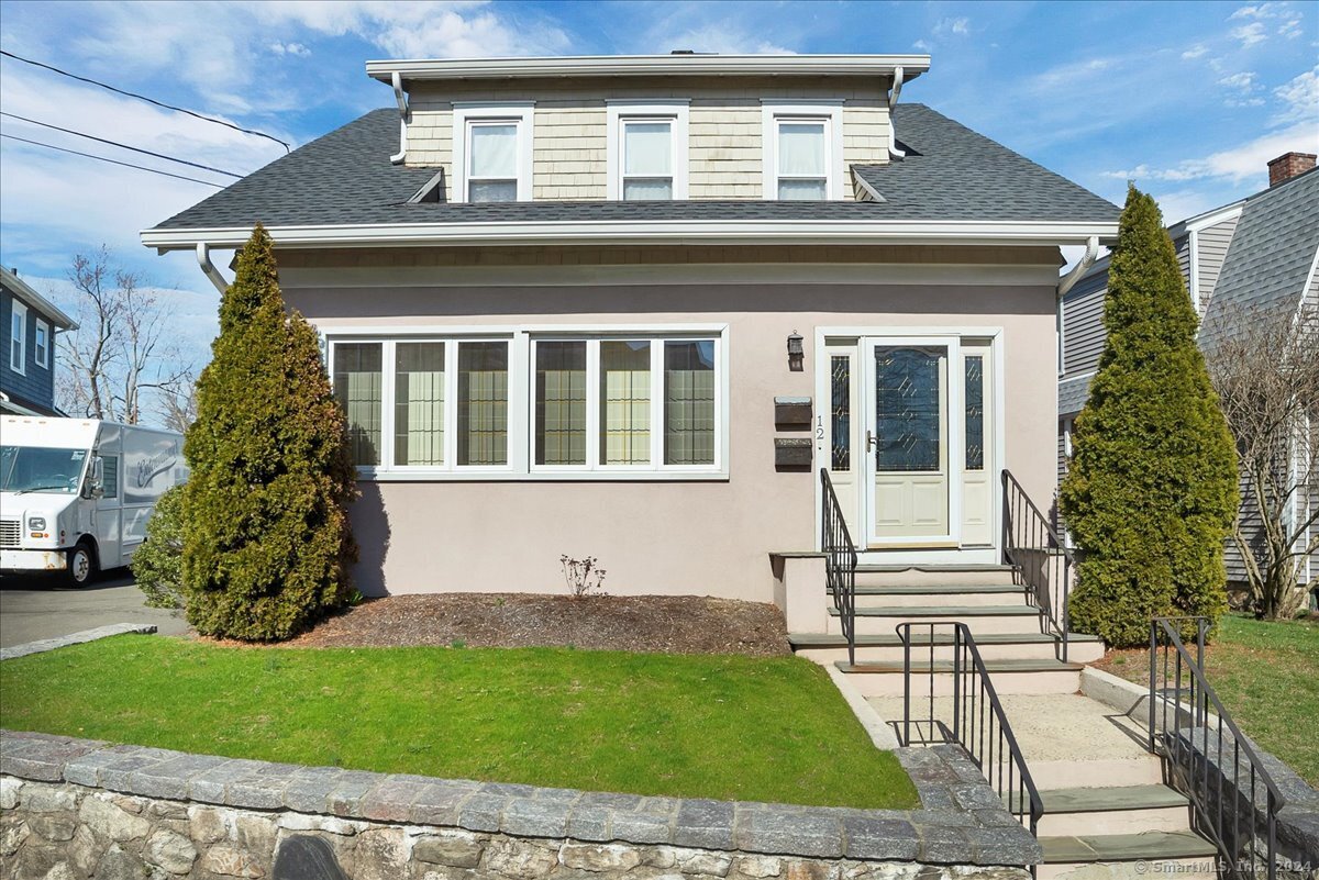 12 Scott Place Stamford CT 06902