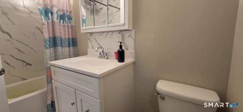 62-64 Capen Street Hartford CT 06120