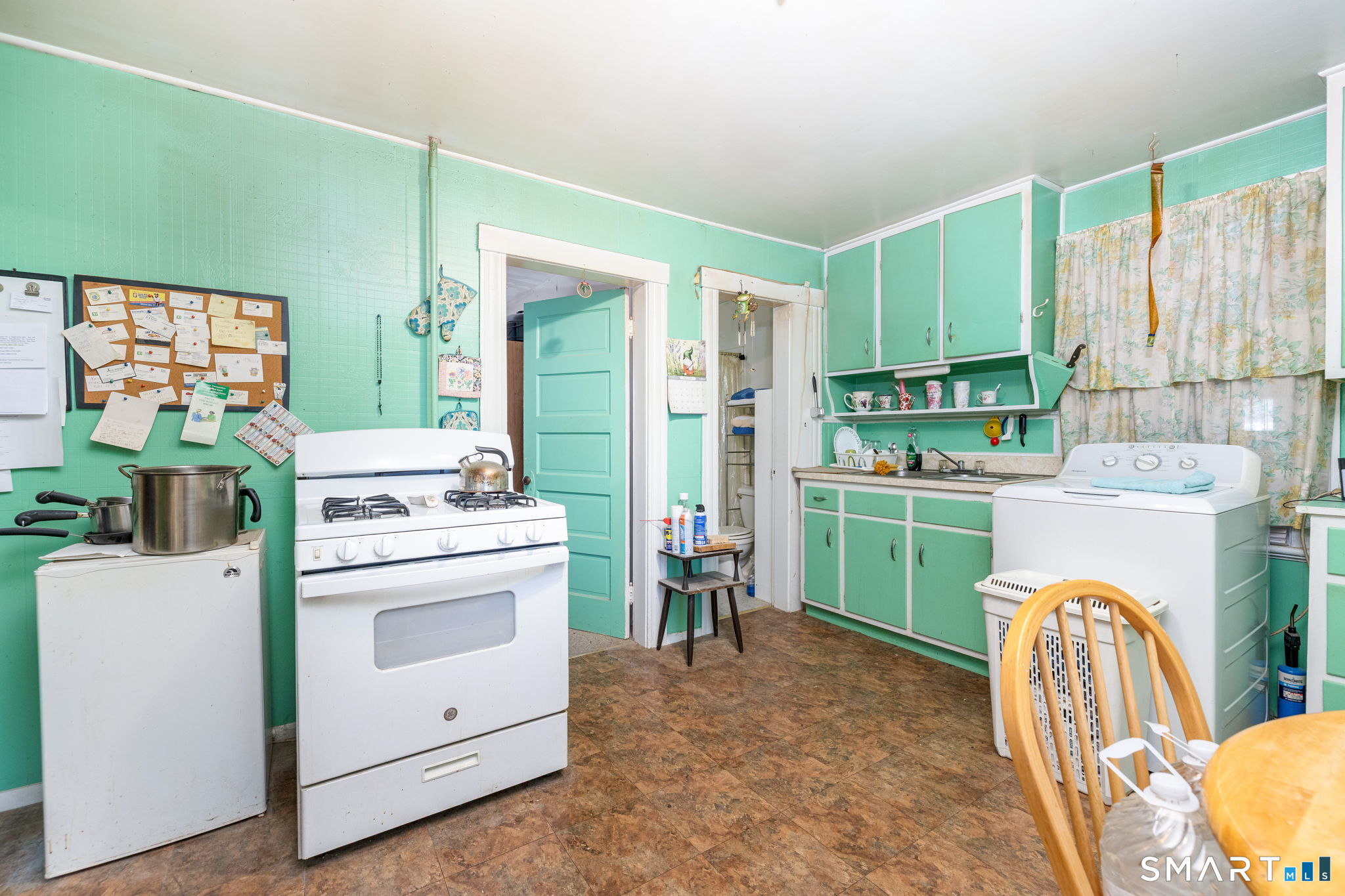 44 Curtiss Avenue Bristol CT 06010