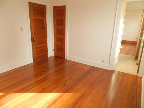 191 Bradley Avenue Meriden CT 06451
