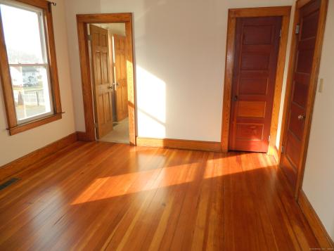 191 Bradley Avenue Meriden CT 06451