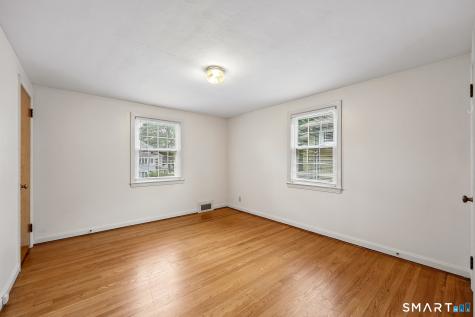 24 Bretton Road West Hartford CT 06119