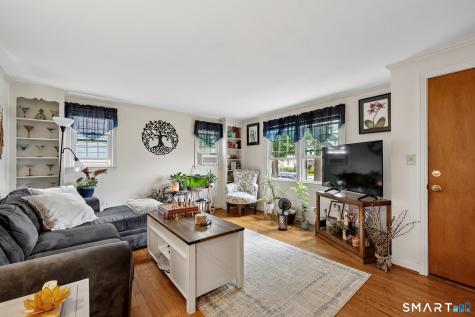 24 Bretton Road West Hartford CT 06119