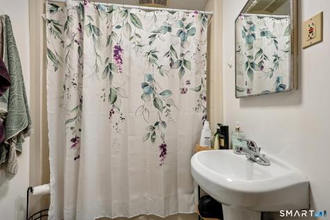 24 Bretton Road West Hartford CT 06119