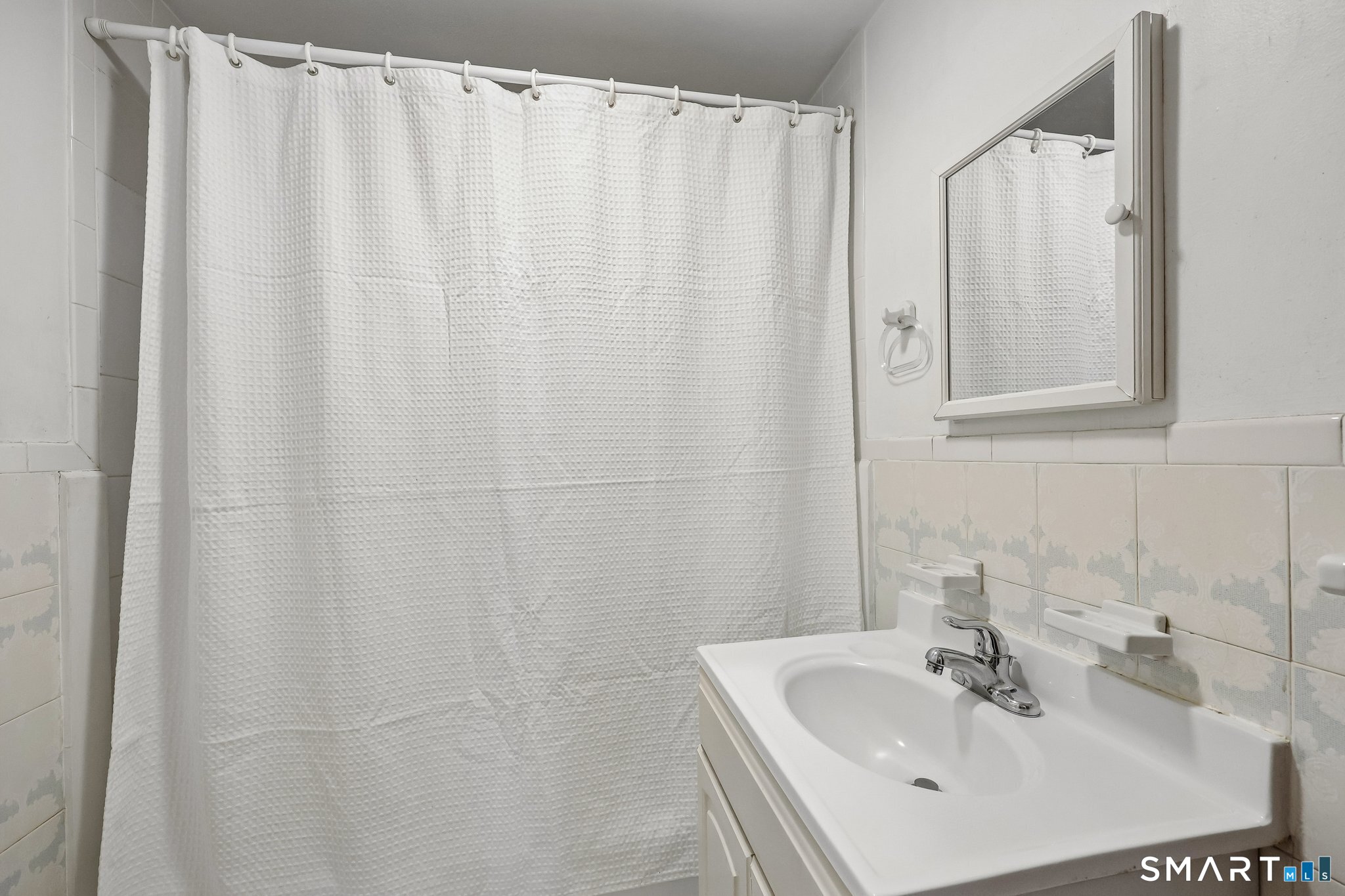 24 Bretton Road West Hartford CT 06119