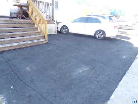 47-49 Barnard Street Hartford CT 06114
