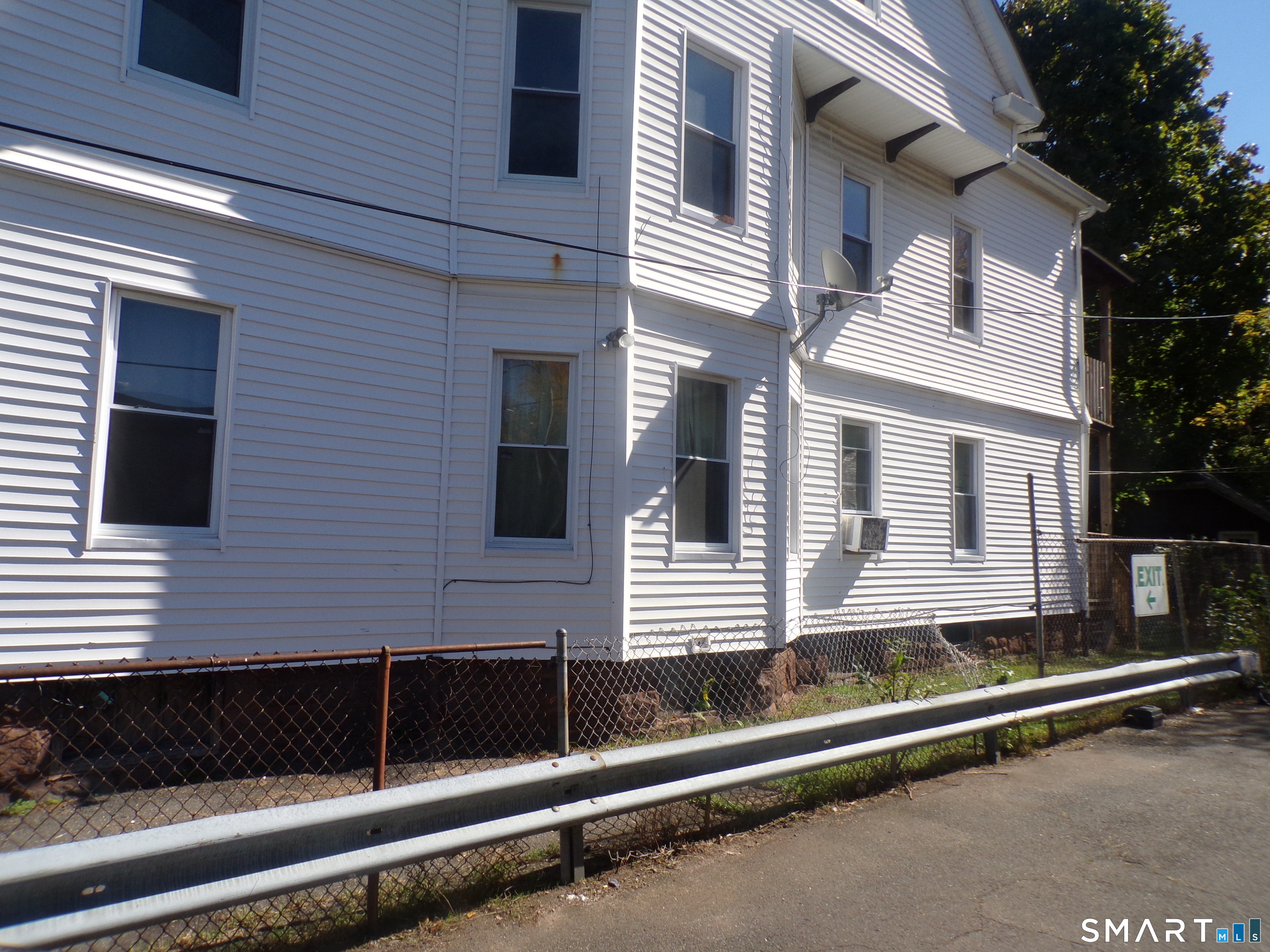 47-49 Barnard Street Hartford CT 06114
