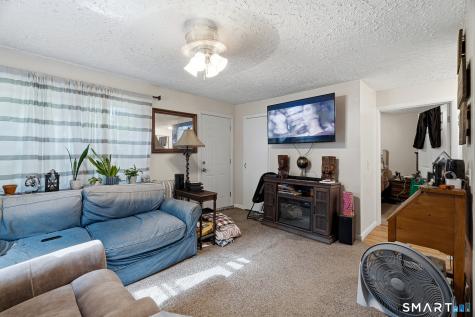 8-10 Depot Road Groton CT 06340