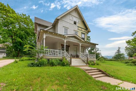 33 Church Street Guilford CT 06437