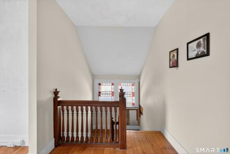 33 Church Street Guilford CT 06437