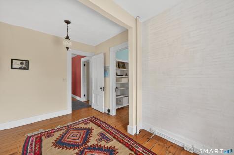 33 Church Street Guilford CT 06437