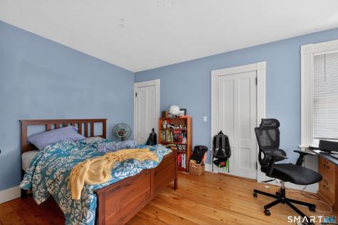 33 Church Street Guilford CT 06437