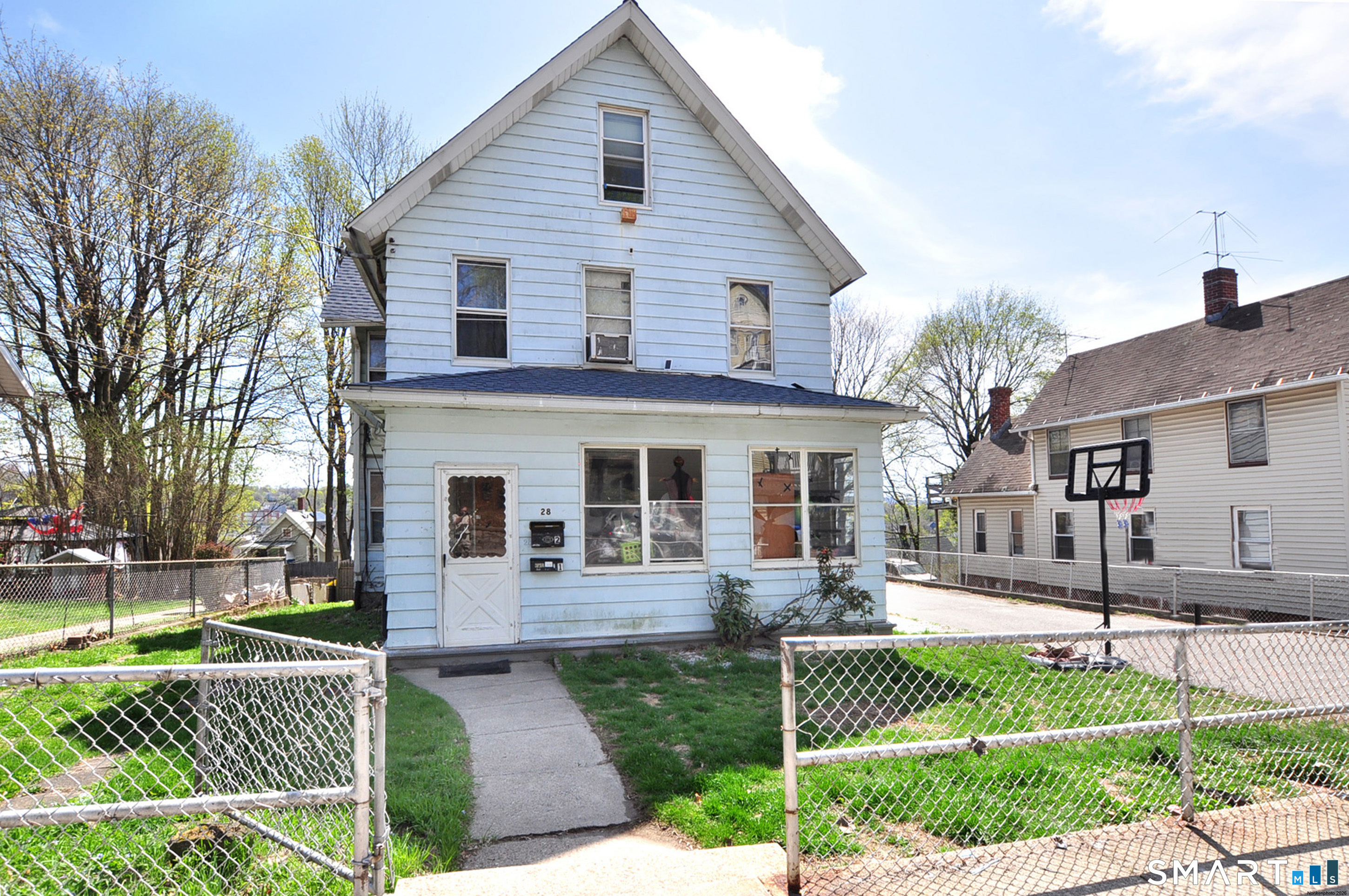 28 Platt Street Waterbury CT 06704