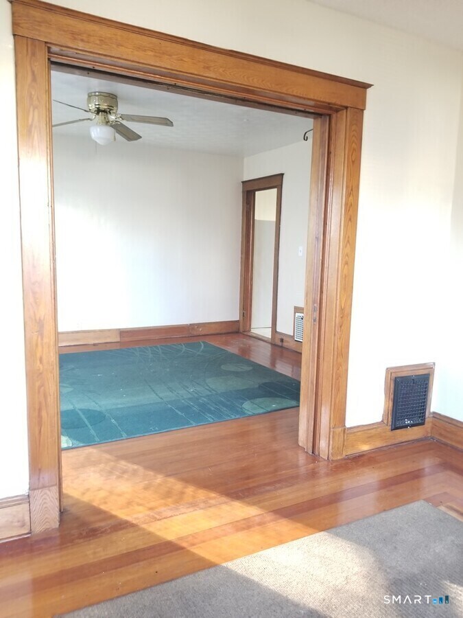 20 Carlson Street New Britain CT 06051