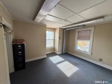 387 North Main Street Manchester CT 06042